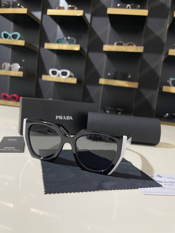 Prada Kadın Güneş Gözlüğü - Görsel 2