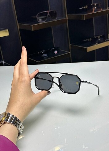 Ray-Ban ithal gözlük unisex model 