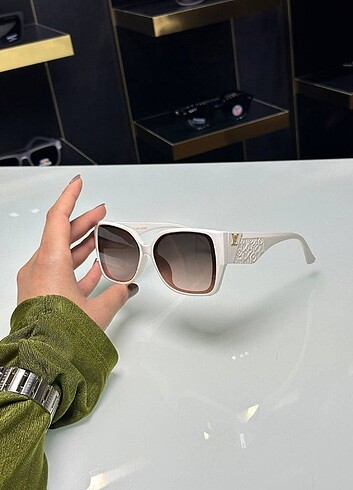 Louis Vuitton ithal gözlük unisex model 