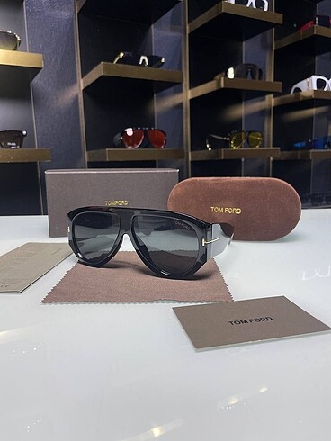 Tom Ford ithal gözlük