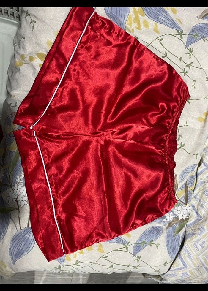 Saten şortar S-M uyumlu - Görsel 3