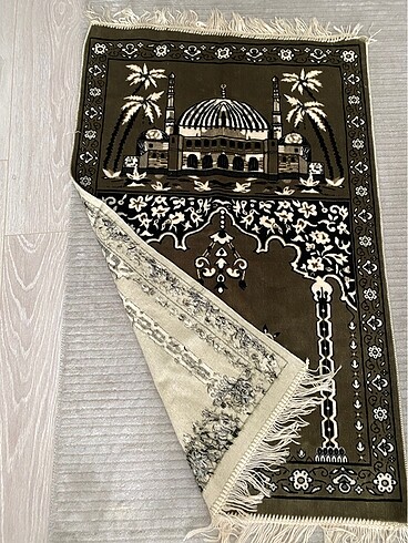  Yeni seccade 4 adet