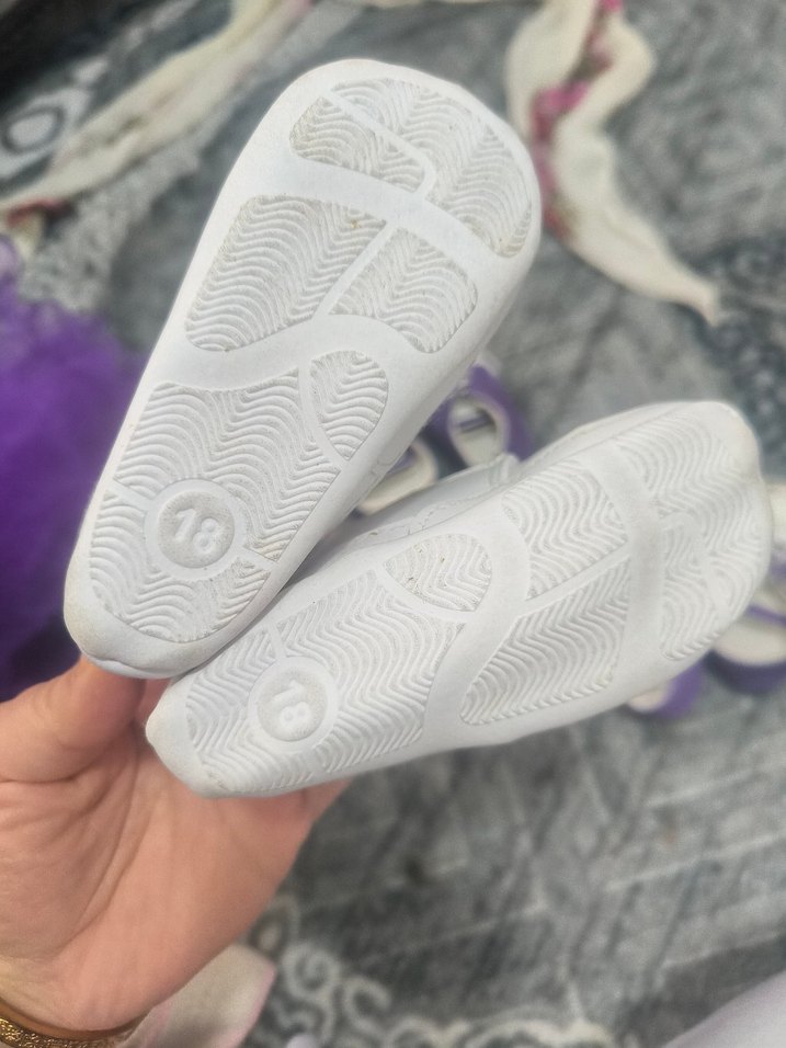 Mor Cırtcırtlı Kız Bebek İlk Adım Ayakkabısı - Görsel 2