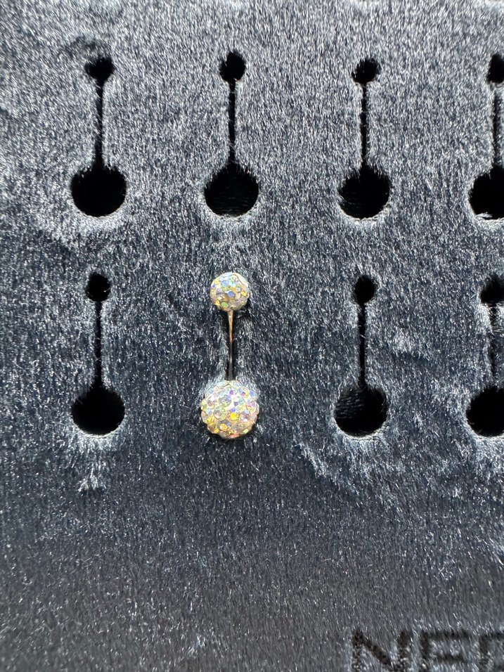 Renkli Payetli Kadın Göbek Piercingi - Görsel 3