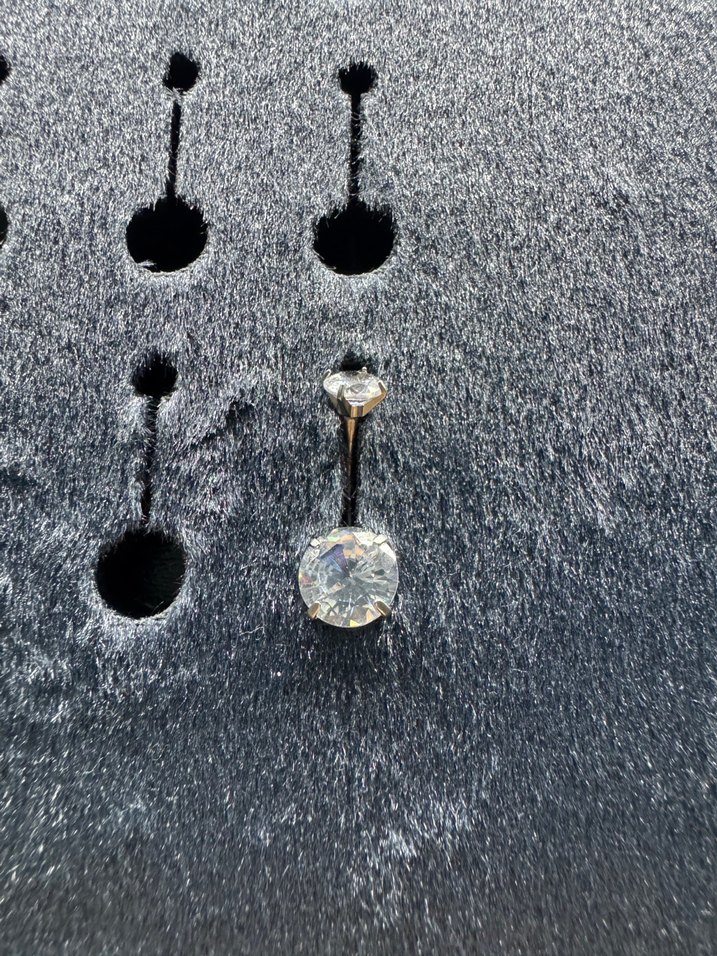 Silver taşlı göbek piercing - Görsel 2