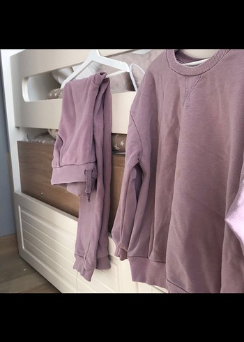 Mor Oversize Sweatshirt ve Eşofman Altı Takımı - Görsel 2