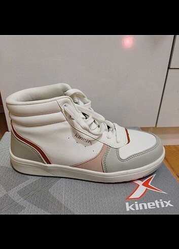 kinetix spor ayakkabı 