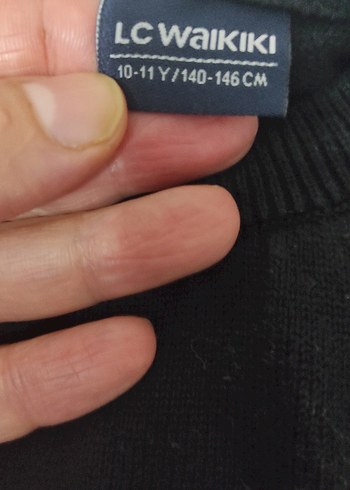 Gri ve Kırmızı Çizgili Erkek Triko Kazak - Görsel 3