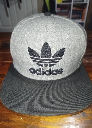 Orj. Adidas Sapka