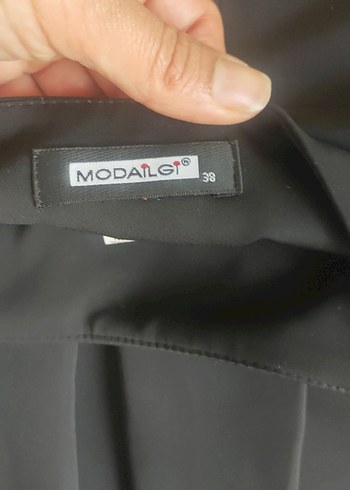 Siyah Pilili Midi Etek - Görsel 3