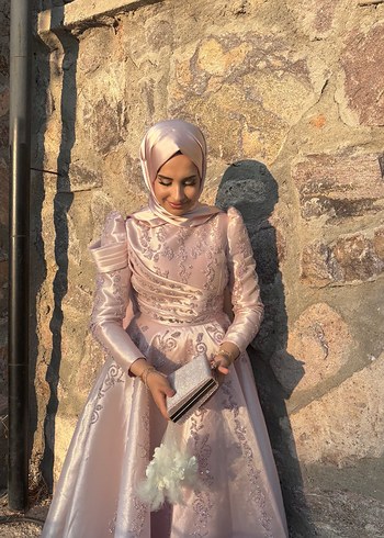 Pudra İşlemeli Uzun Kollu Tesettür Abiye - Görsel 3