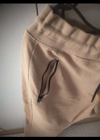 Bershka Erkek Bej lastikli pacaları , eşofman - Görsel 6