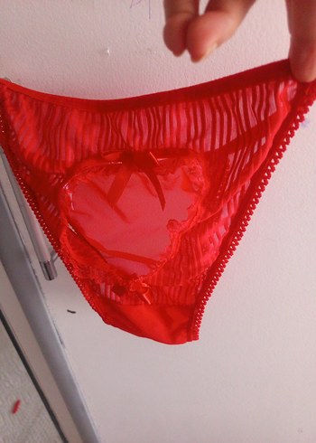 Kırmızı tül iç çamaşırı - Görsel 4