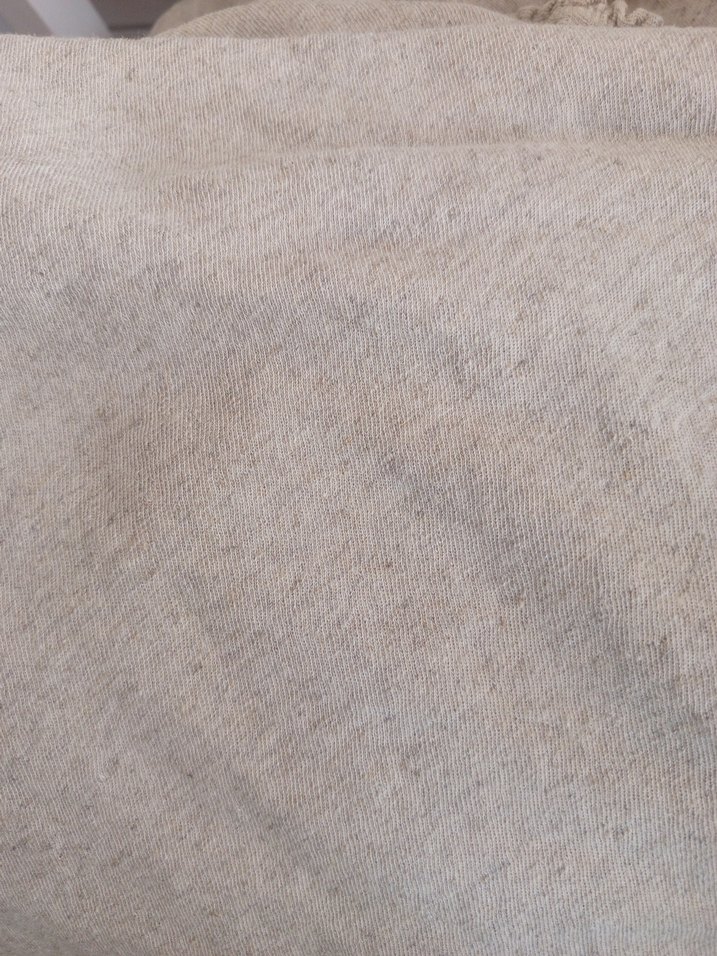 Çift kişilik lastikli bej rengi çarşaf - Görsel 3