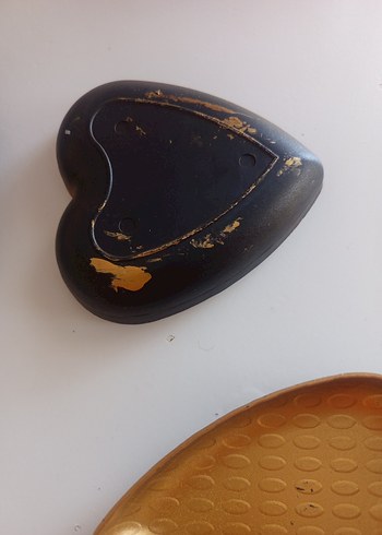 Parlak Altın Renkli Kalp Şekilli Tabaklar - Görsel 8