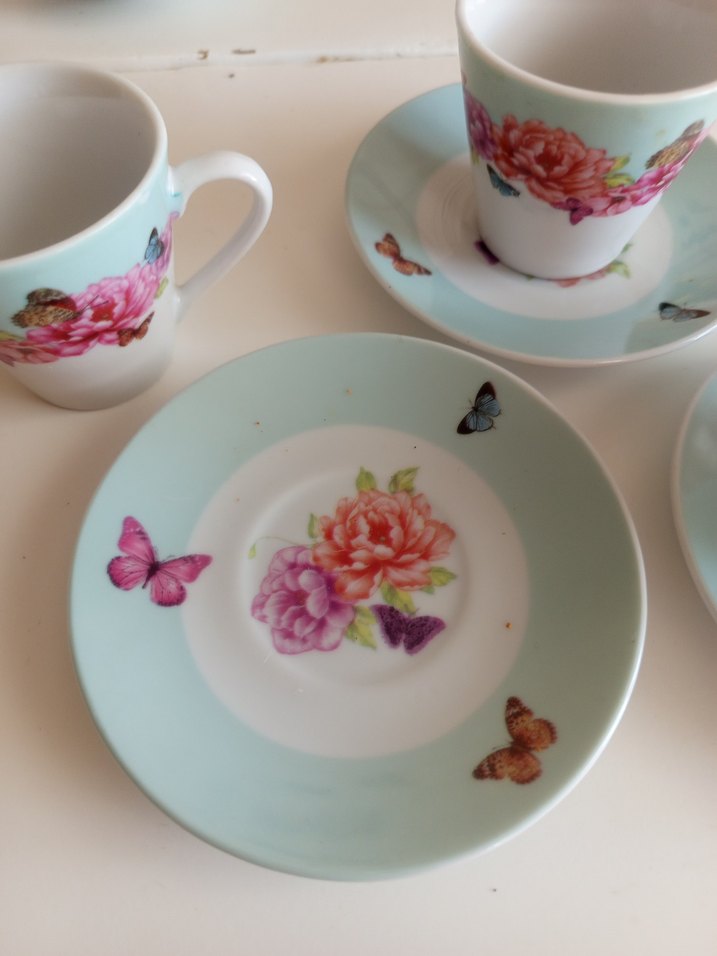 Turkuaz Kelebekli Çiçek Desenli 3'lü Fincan Seti - Görsel 3