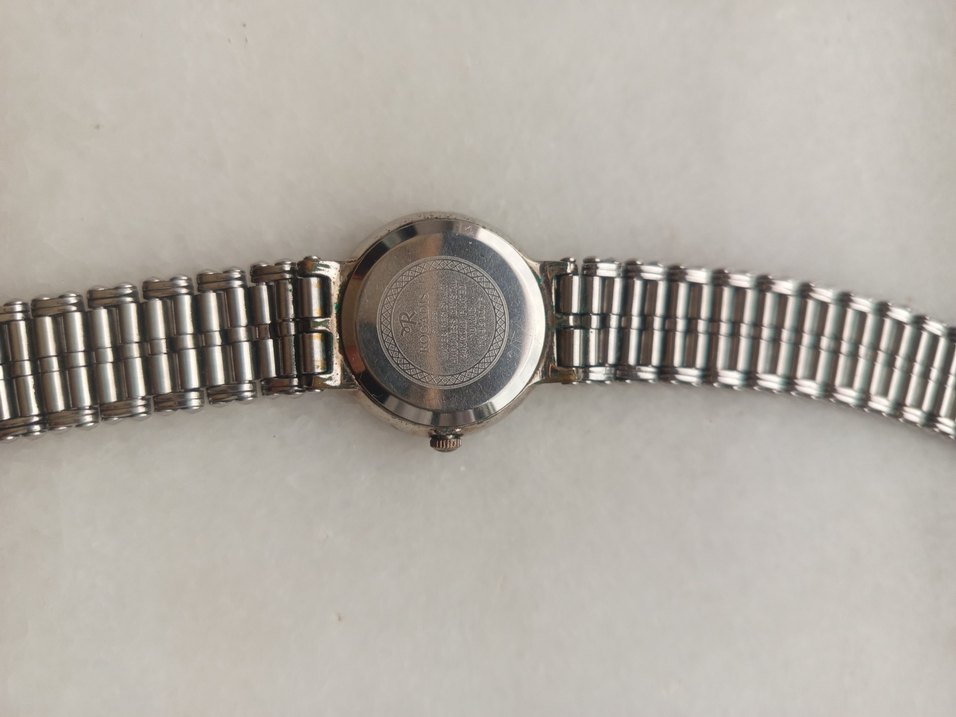 Klasik Kadın Altın Renkli Kol Saati - Görsel 2