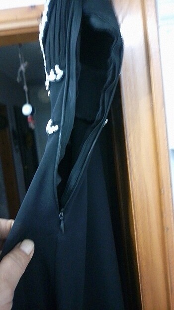 Siyah boncuklu abiye - Görsel 6