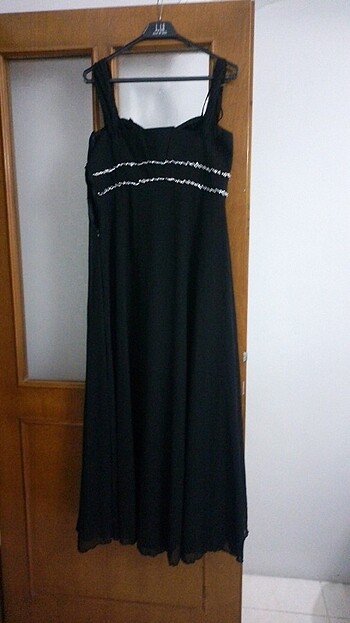 Siyah boncuklu abiye - Görsel 7