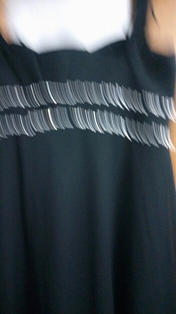 Siyah boncuklu abiye - Görsel 8