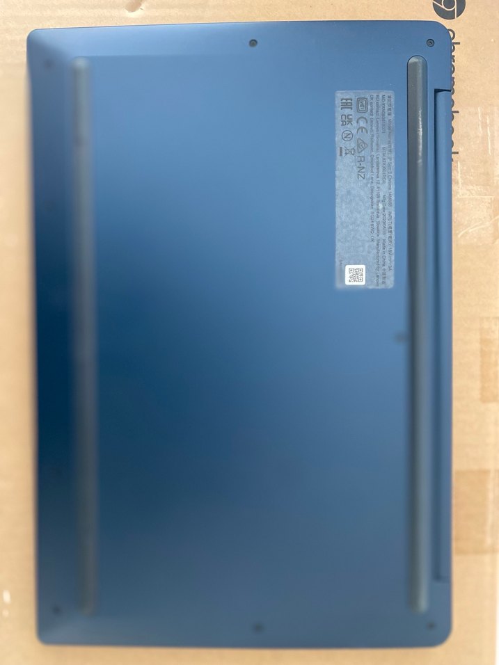 Mavi Lenovo Chromebook Dizüstü Bilgisayar - Görsel 4