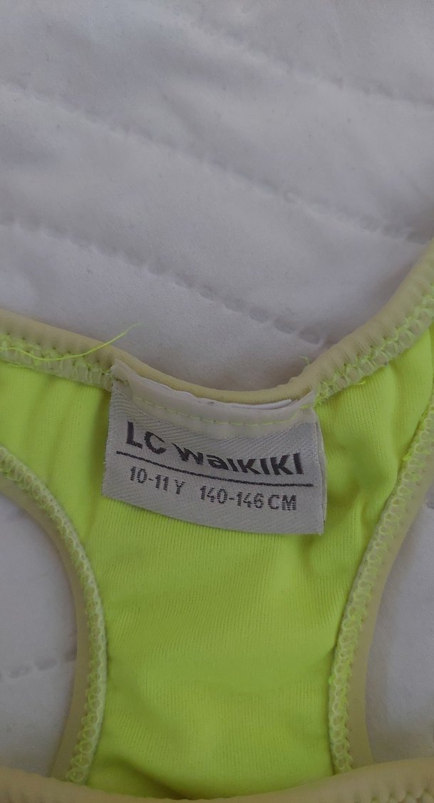 Sarı Baskılı Kız Çocuk Mayo 10 yaş - Görsel 2