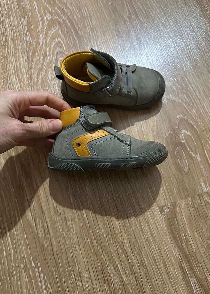 Çocuk botu - Görsel 2