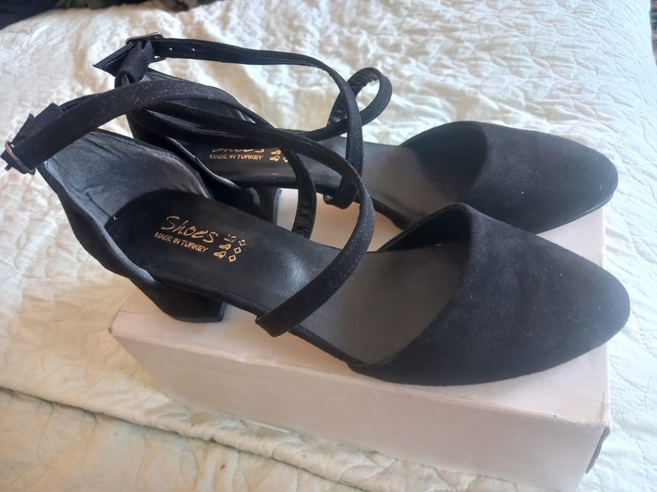 Tokalı Siyah Gotik Blok Topuk Kadın Ayakkabı - Görsel 3