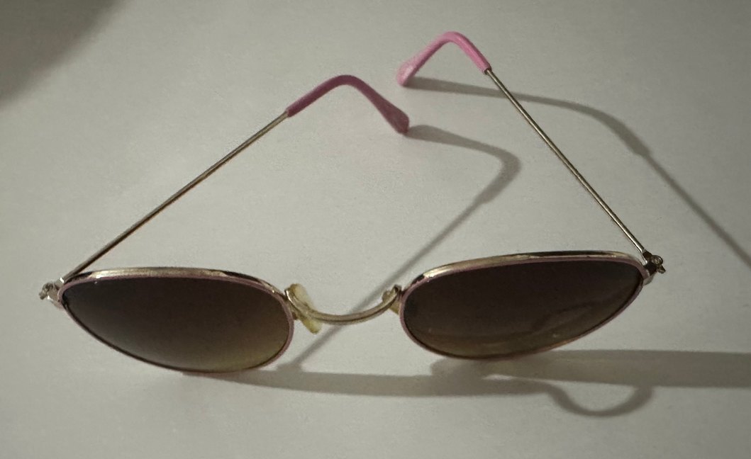 Pembe Tokalı Parisli Retro Kadın Güneş Gözlüğü - Görsel 5