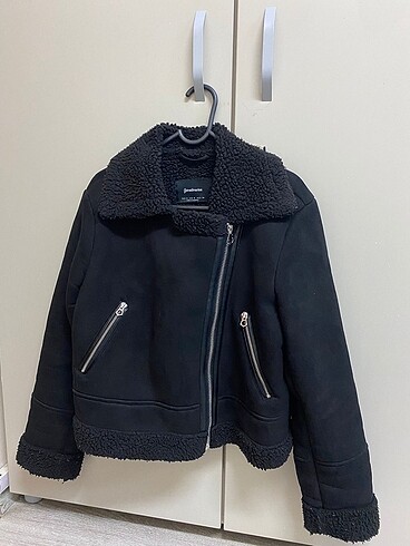 Stradivarius Biker Mont