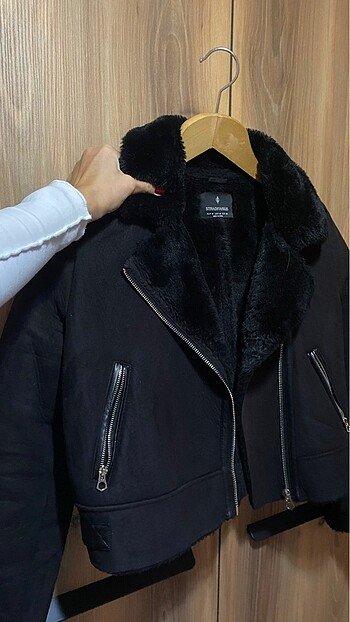 m Beden Stradivarius Suni kürklü süet biker ceket