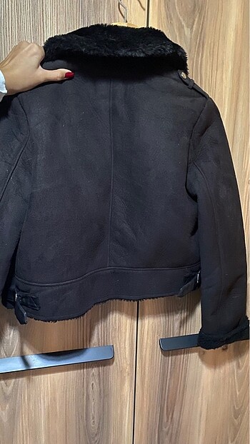 m Beden siyah Renk Stradivarius Suni kürklü süet biker ceket