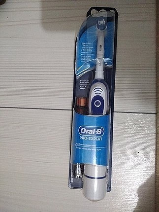 ORAL-B PRO EXPERT 