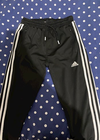 Adidas m