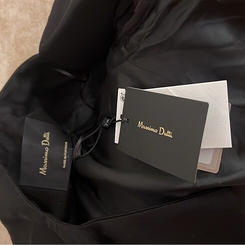 Massimo Dutti Saten bayan çeker