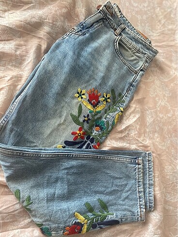 36 Beden mavi Renk Zara jean