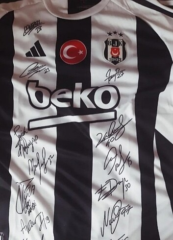 l Beden İMZALI BEŞİKTAŞ FORMASI