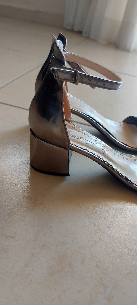 Gümüş Renk Kısa Topuklu Ayakkabı - Görsel 5