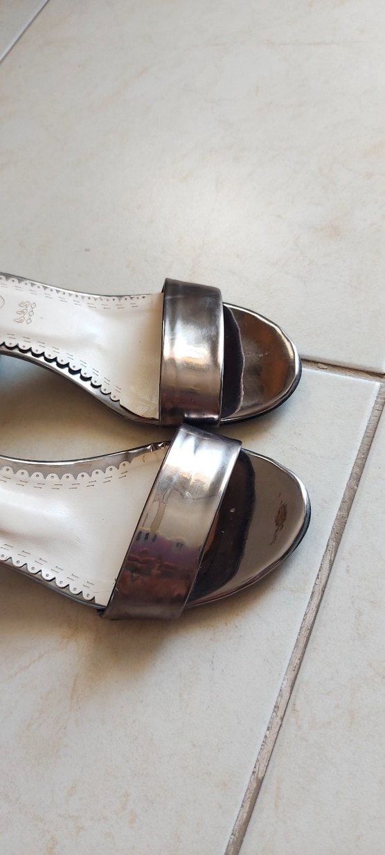 Gümüş Renk Kısa Topuklu Ayakkabı - Görsel 4