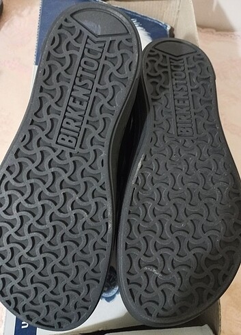 29 Beden siyah Renk Birkenstock 29 numara kullanılmamış siyah ayakkabı 