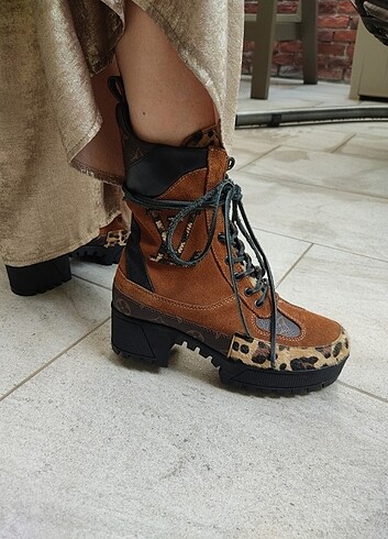 Louis Vuitton Nubuk bot