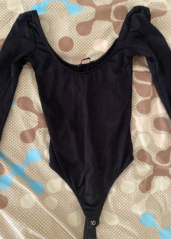 Bershka Bershka u yaka çıtçıtlı body xs