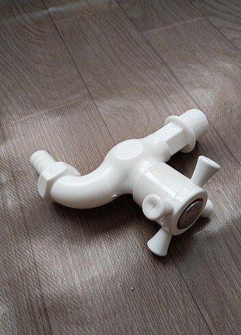 Beden MUSLUK PLASTİK
