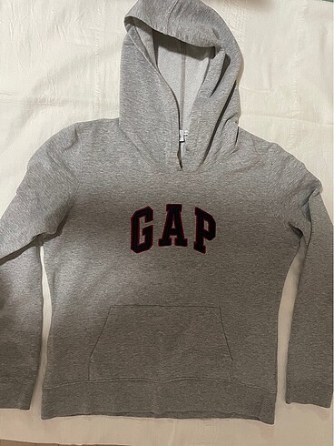 gap sweatshirt