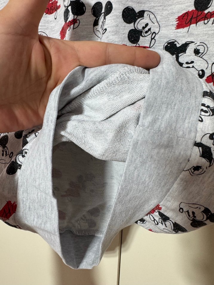 Kız Çocuk Gri Kapüşonlu Desenli Sweatshirt - Görsel 4