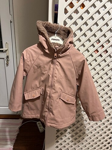 Zara mont