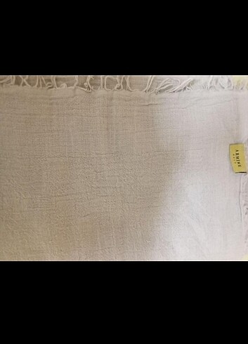 2 şal biri Armine diğeri butik ürünü - Görsel 2