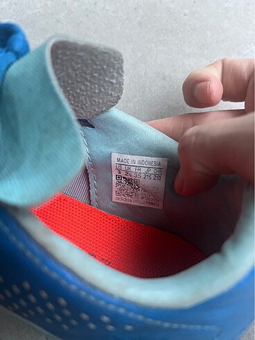 Adidas Adidas 35 çocuk halısaha