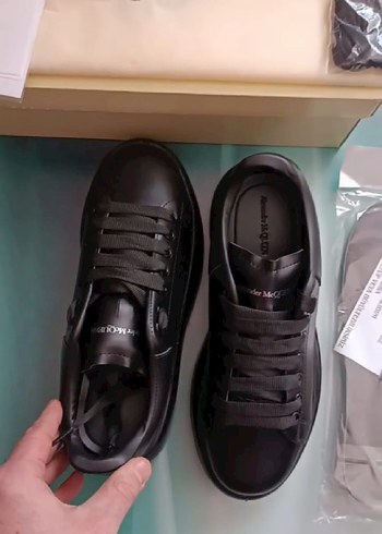 42 Beden Alexander McQueen Siyah Erkek Spor Ayakkabı