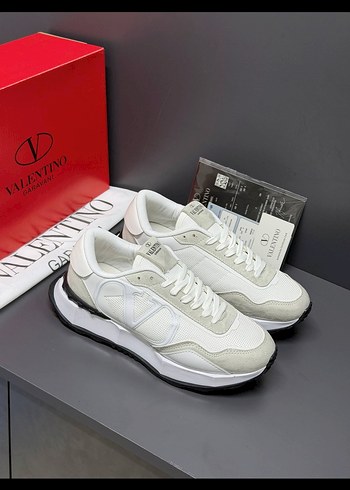 Valentino Garavani Beyaz Sneaker